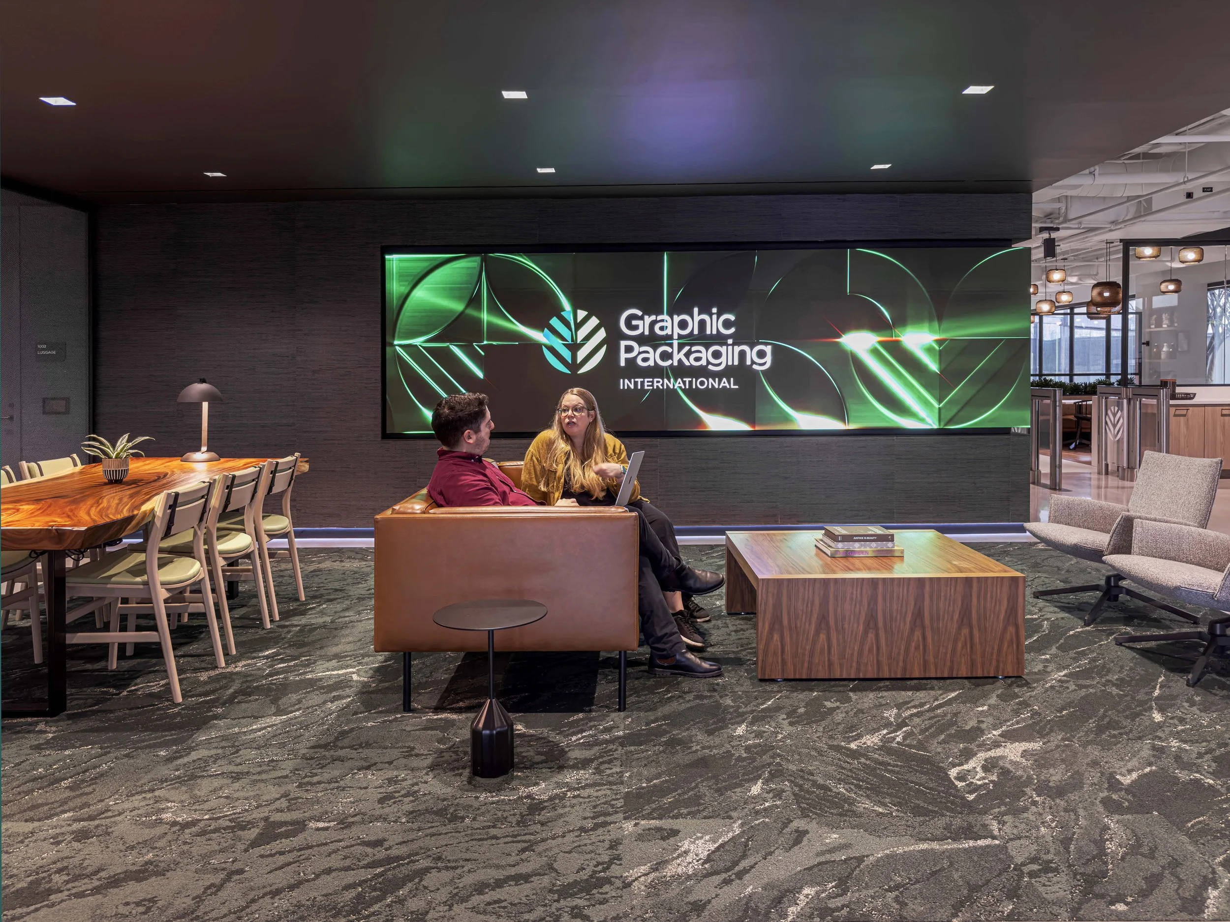 Graphic Packaging HQ: Sustainable Workspace Design